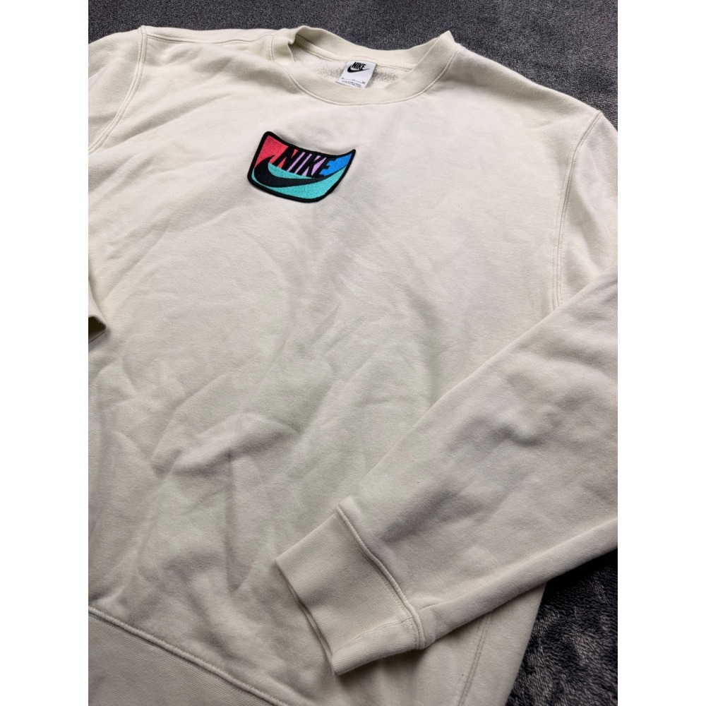 Nike Sportswear Crewneck Sweatshirt Cream Sail Multi Color Logo Patch XL